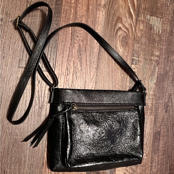 The Sak Black Leather Crossbody Bag - Picture 1 of 2